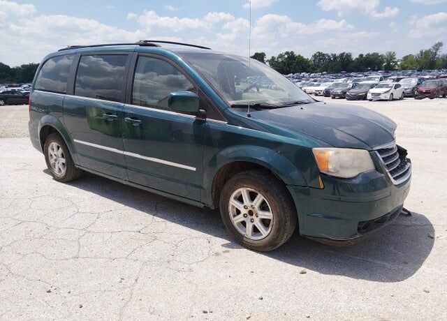 2009 CHRYSLER Town and Country
