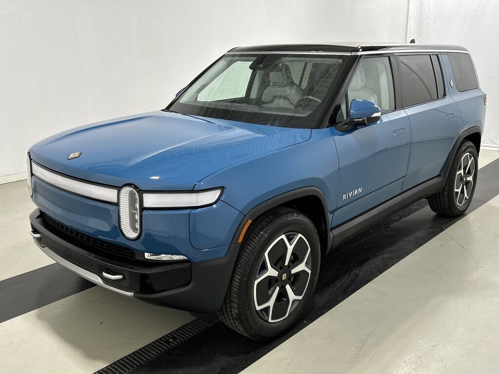 2024 RIVIAN R1S