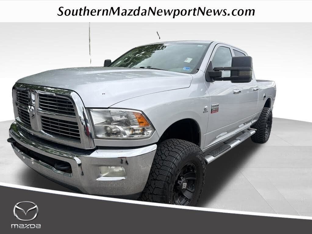 2011 DODGE Ram