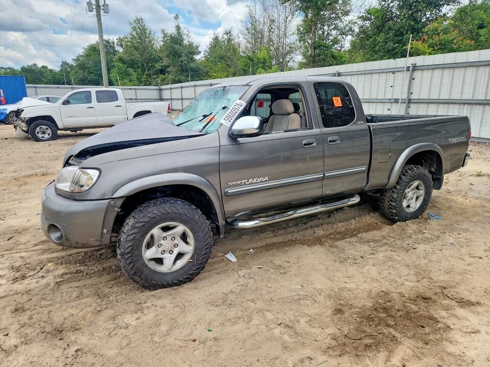 2003 TOYOTA Tundra