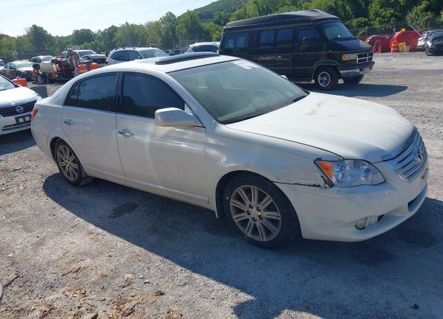 2009 TOYOTA Avalon