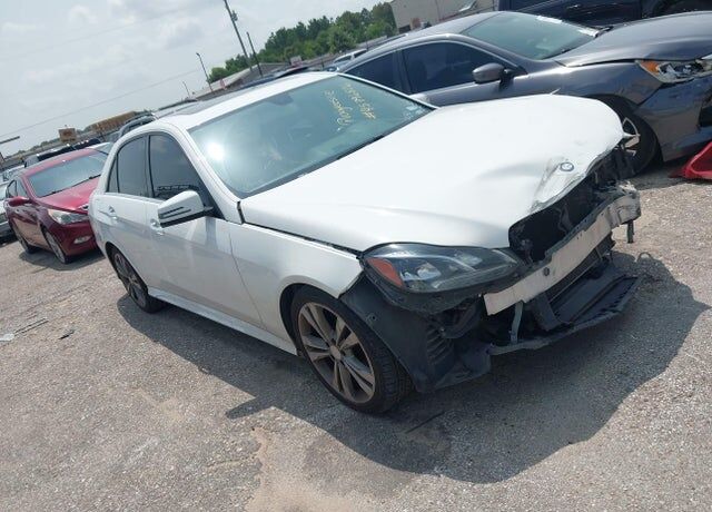 2016 MERCEDES-BENZ E-Class