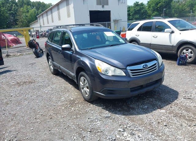 2012 SUBARU Outback
