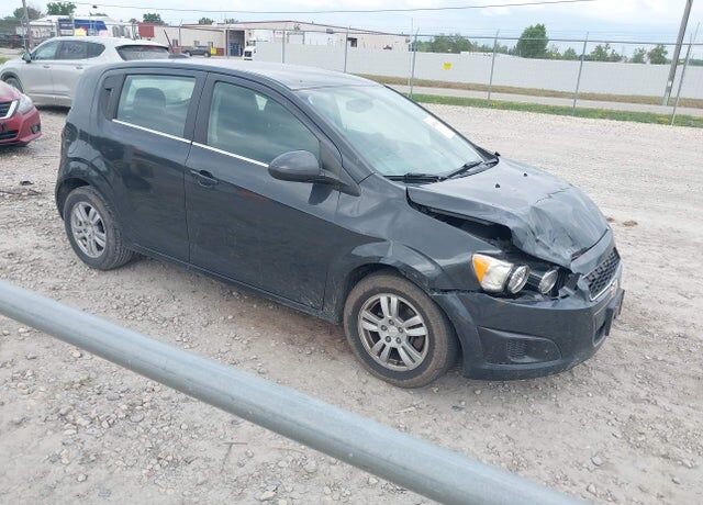 2015 CHEVROLET Sonic
