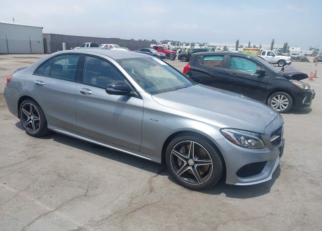 2016 MERCEDES-BENZ C-Class