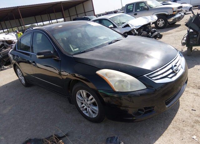 2010 NISSAN Altima