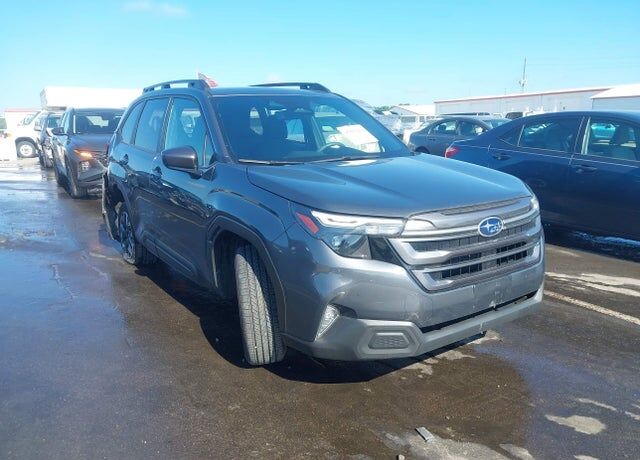 2025 SUBARU Forester