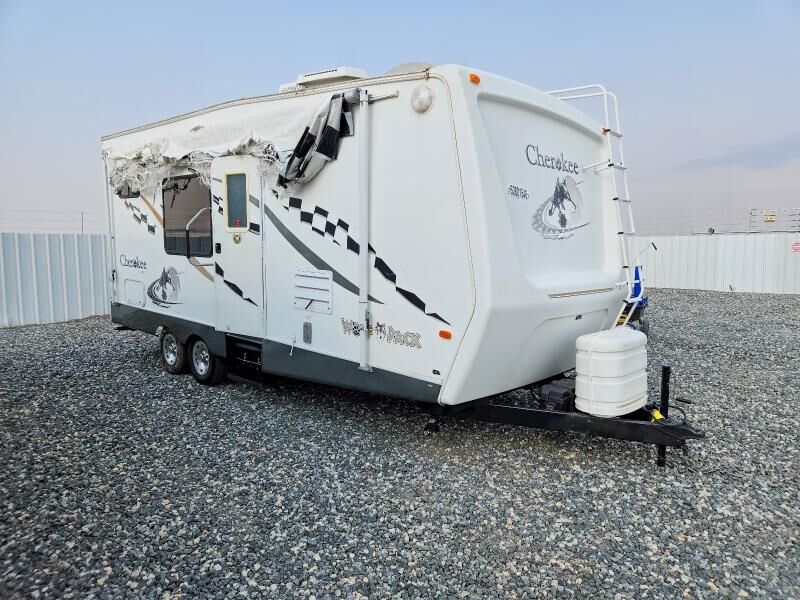 2005 FOREST RIVER Cherokee