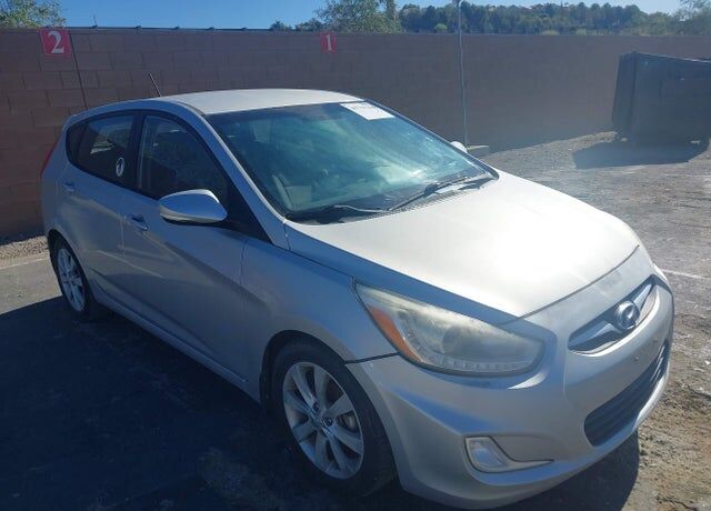 2014 HYUNDAI Accent
