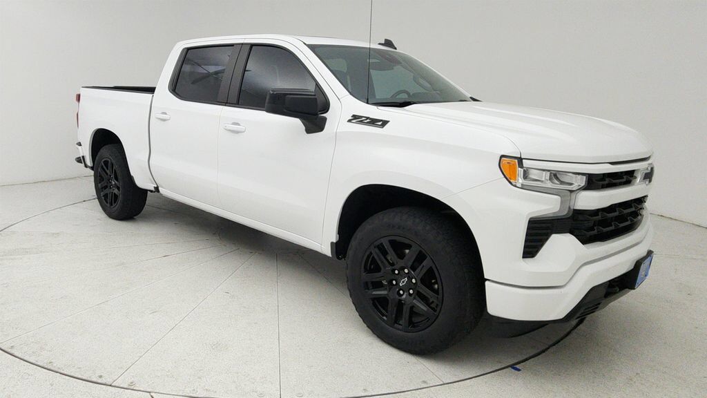 2023 CHEVROLET Silverado
