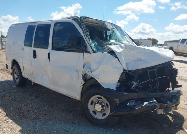 2013 CHEVROLET Express
