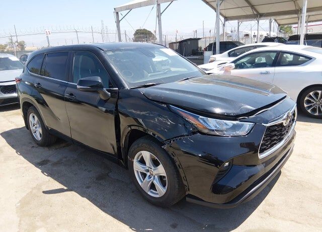 2023 TOYOTA Highlander
