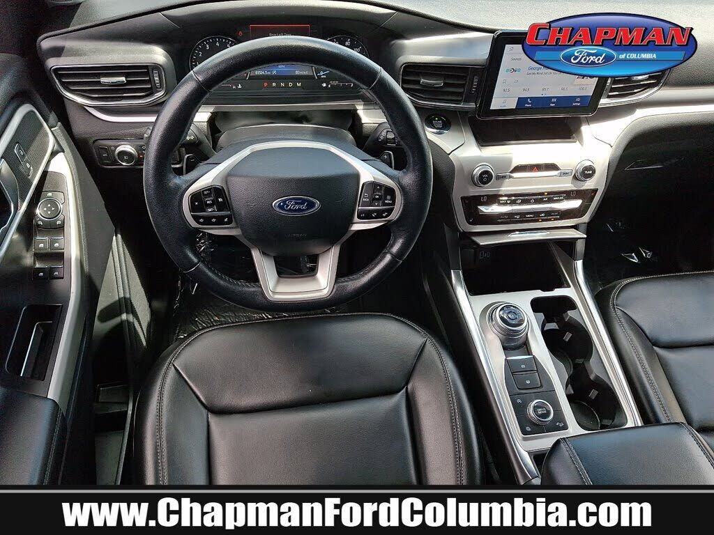 2021 FORD Explorer