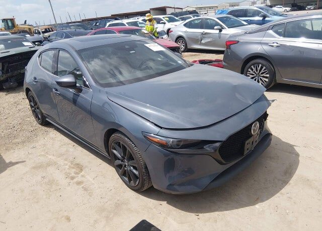 2020 MAZDA Mazda3