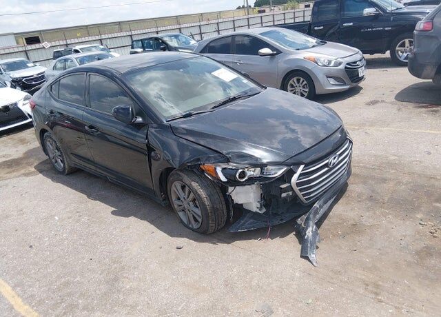 2017 HYUNDAI Elantra