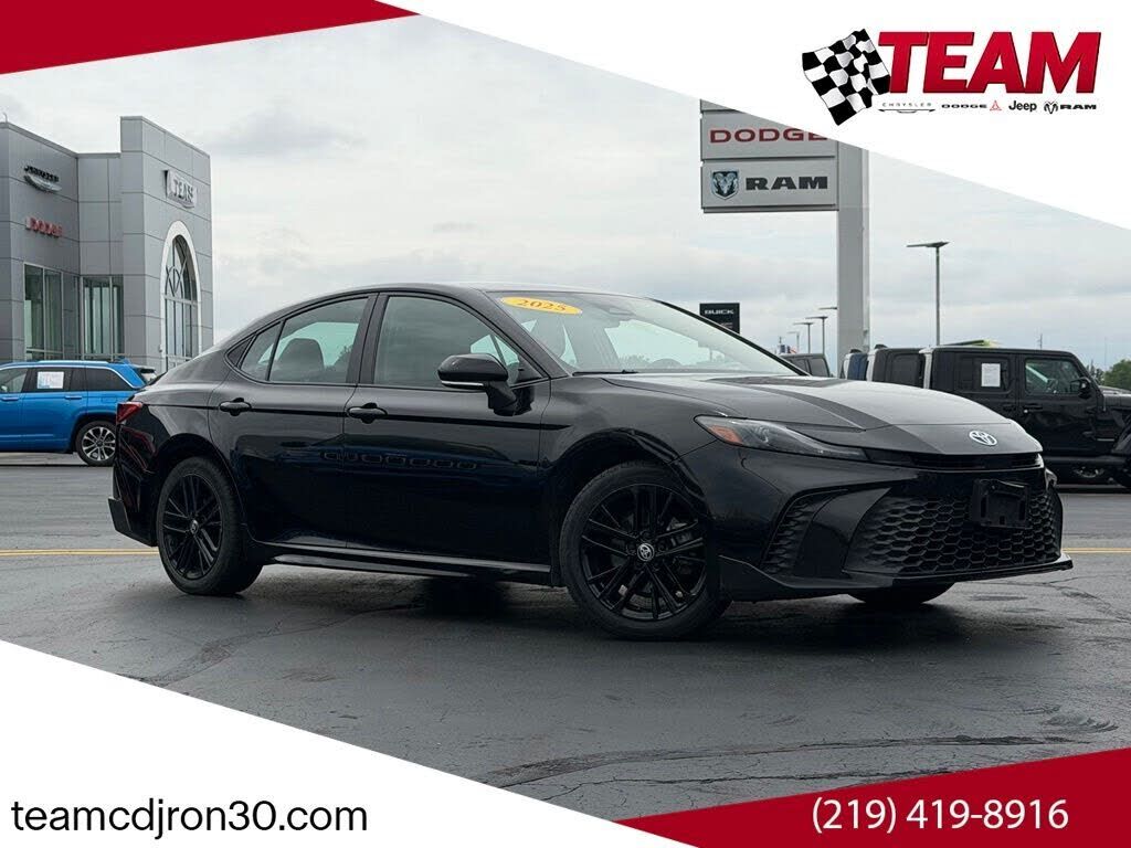 2025 TOYOTA Camry