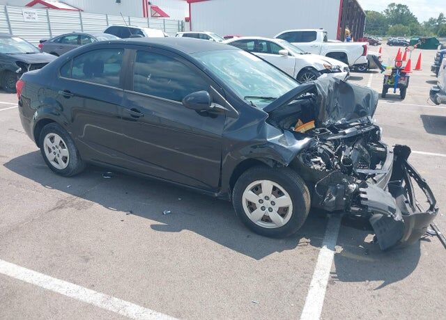 2016 CHEVROLET Sonic