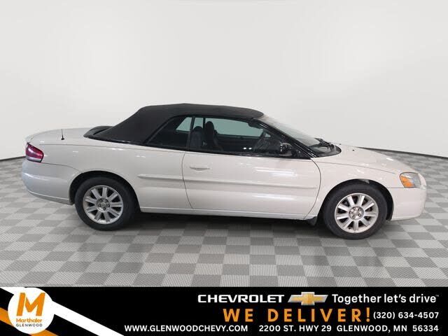 2005 CHRYSLER Sebring