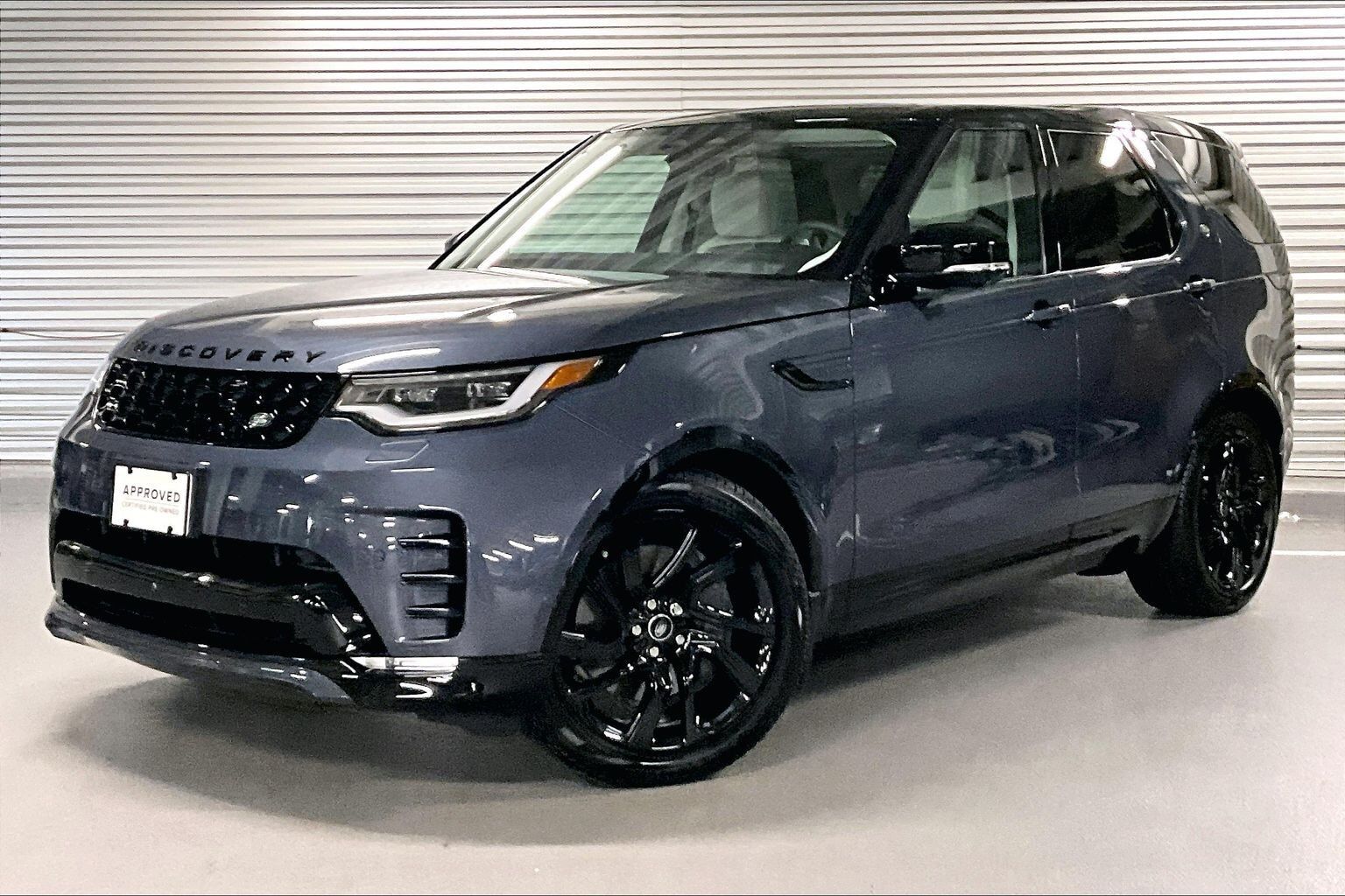 2025 LAND ROVER Discovery