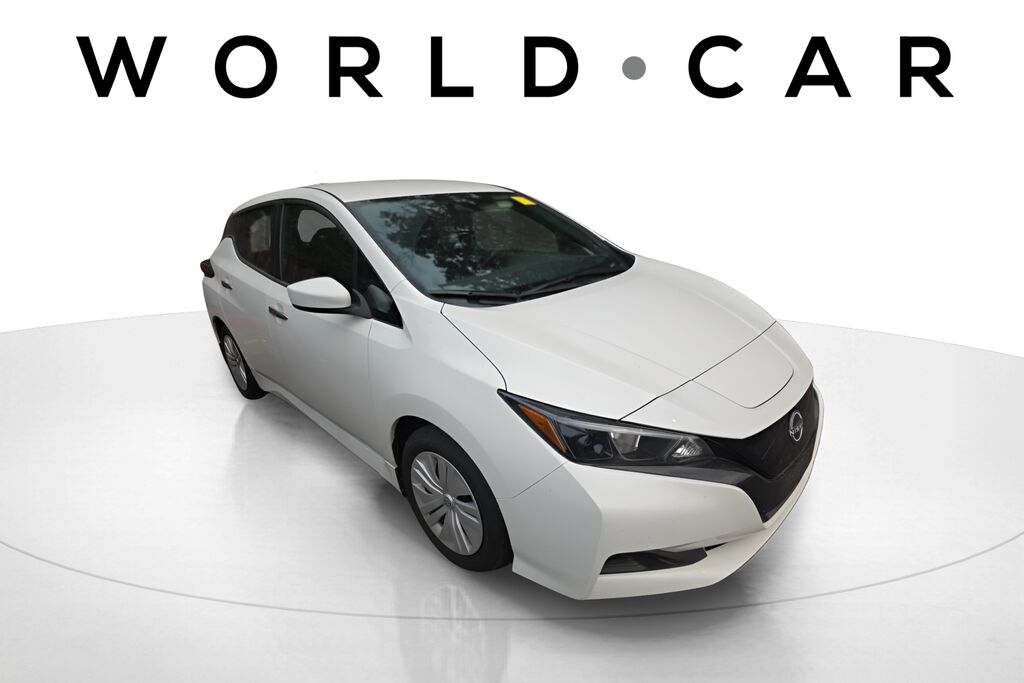 2025 NISSAN Leaf