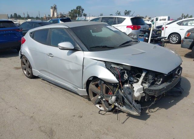 2015 HYUNDAI Veloster