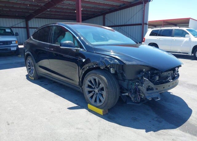 2018 TESLA Model X