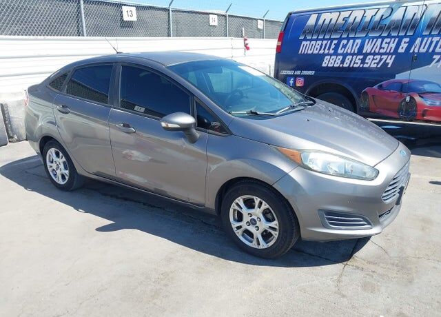 2014 FORD Fiesta