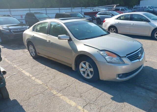2009 NISSAN Altima