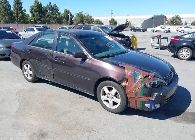 2003 TOYOTA Camry