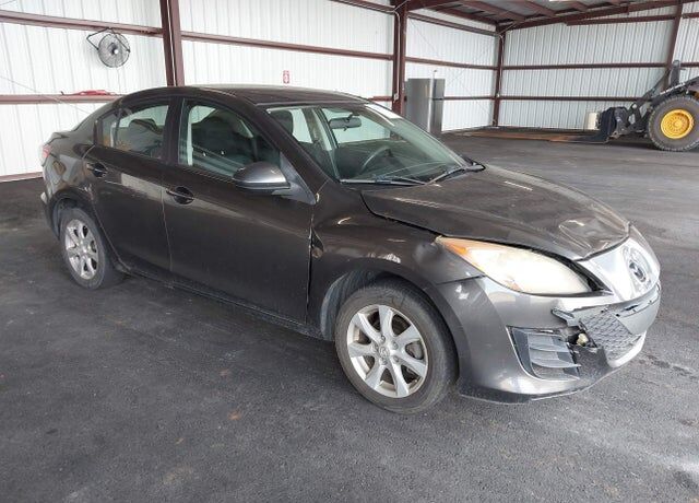 2010 MAZDA Mazda3