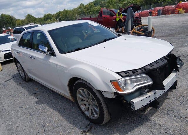 2014 CHRYSLER 300