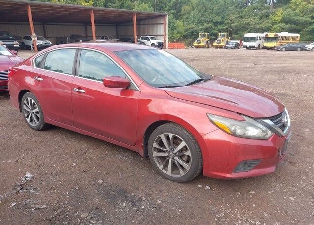 2016 NISSAN Altima