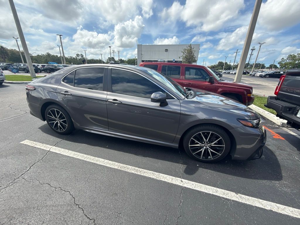 2021 TOYOTA Camry