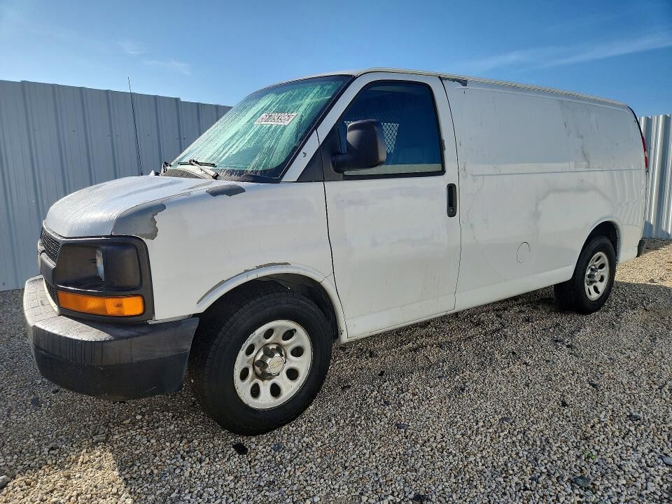 2012 CHEVROLET Express