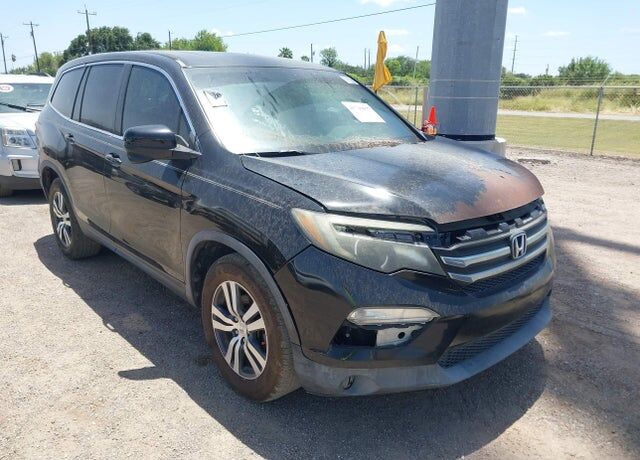 2017 HONDA Pilot