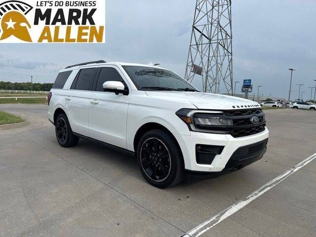 2023 FORD Expedition