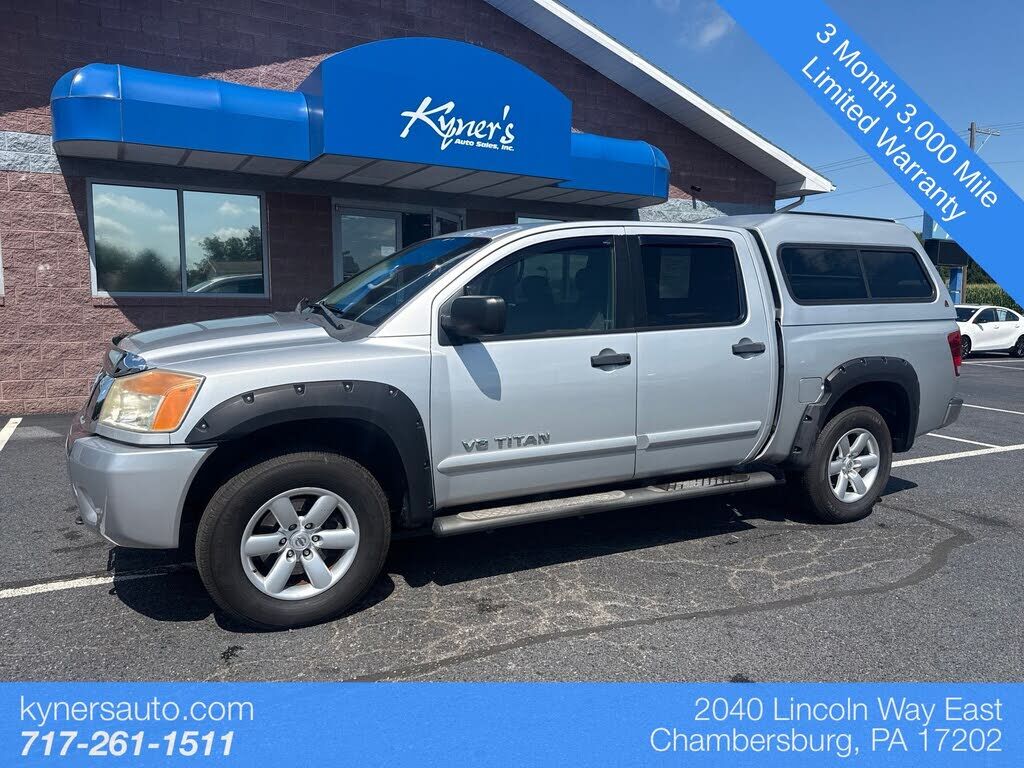 2012 NISSAN Titan