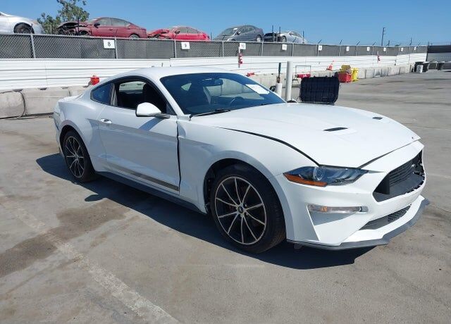 2020 FORD Mustang