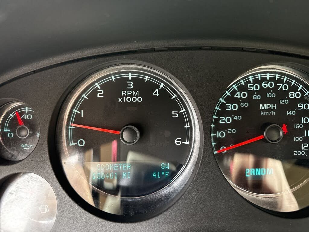 2014 CHEVROLET Suburban