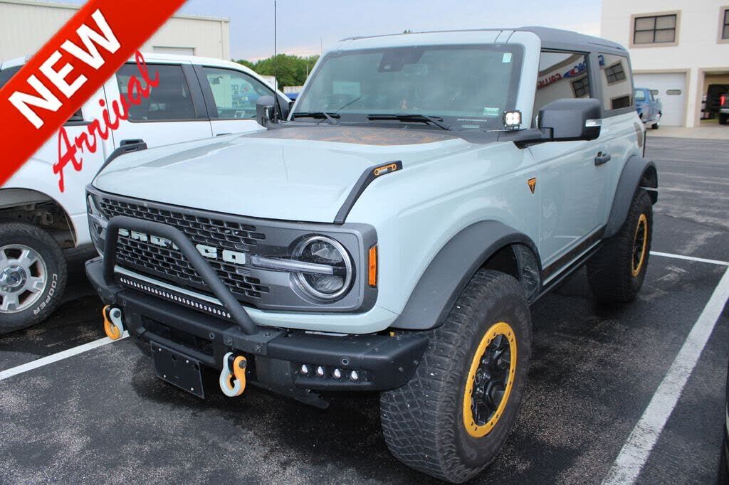 2024 FORD Bronco