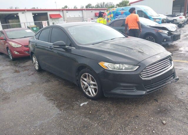2015 FORD Fusion