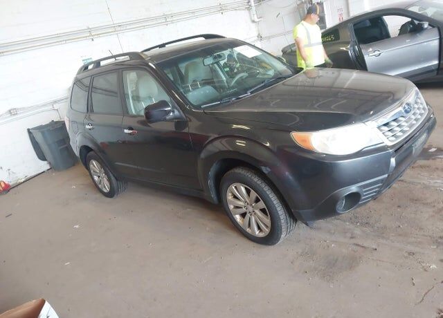 2011 SUBARU Forester