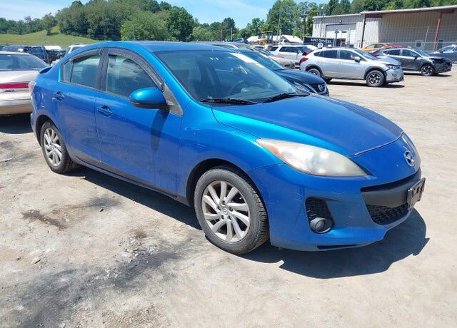 2012 MAZDA Mazda3