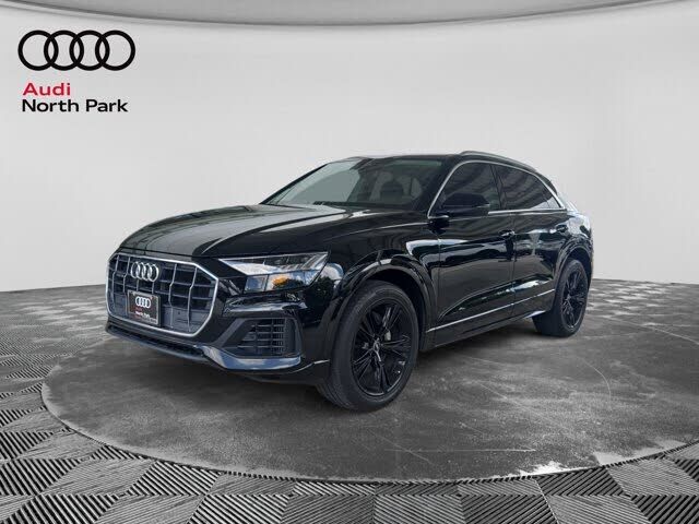 2023 AUDI Q8