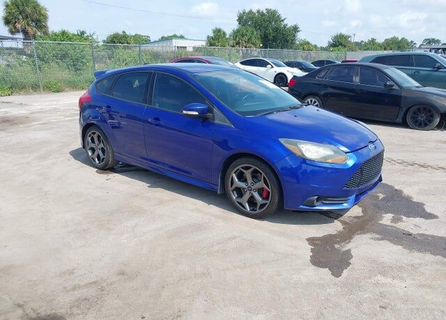 2014 FORD Focus