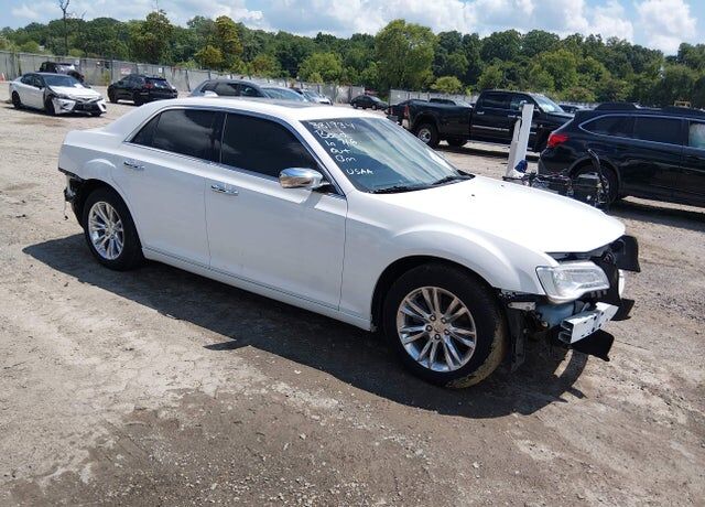 2017 CHRYSLER 300