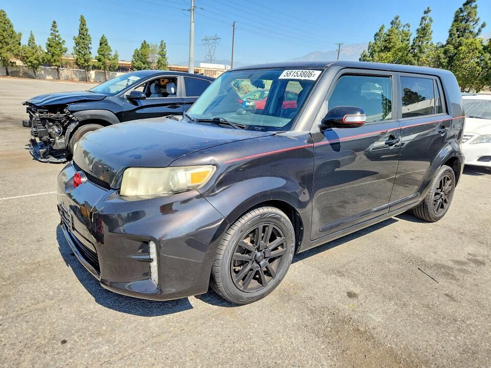 2015 TOYOTA SCION