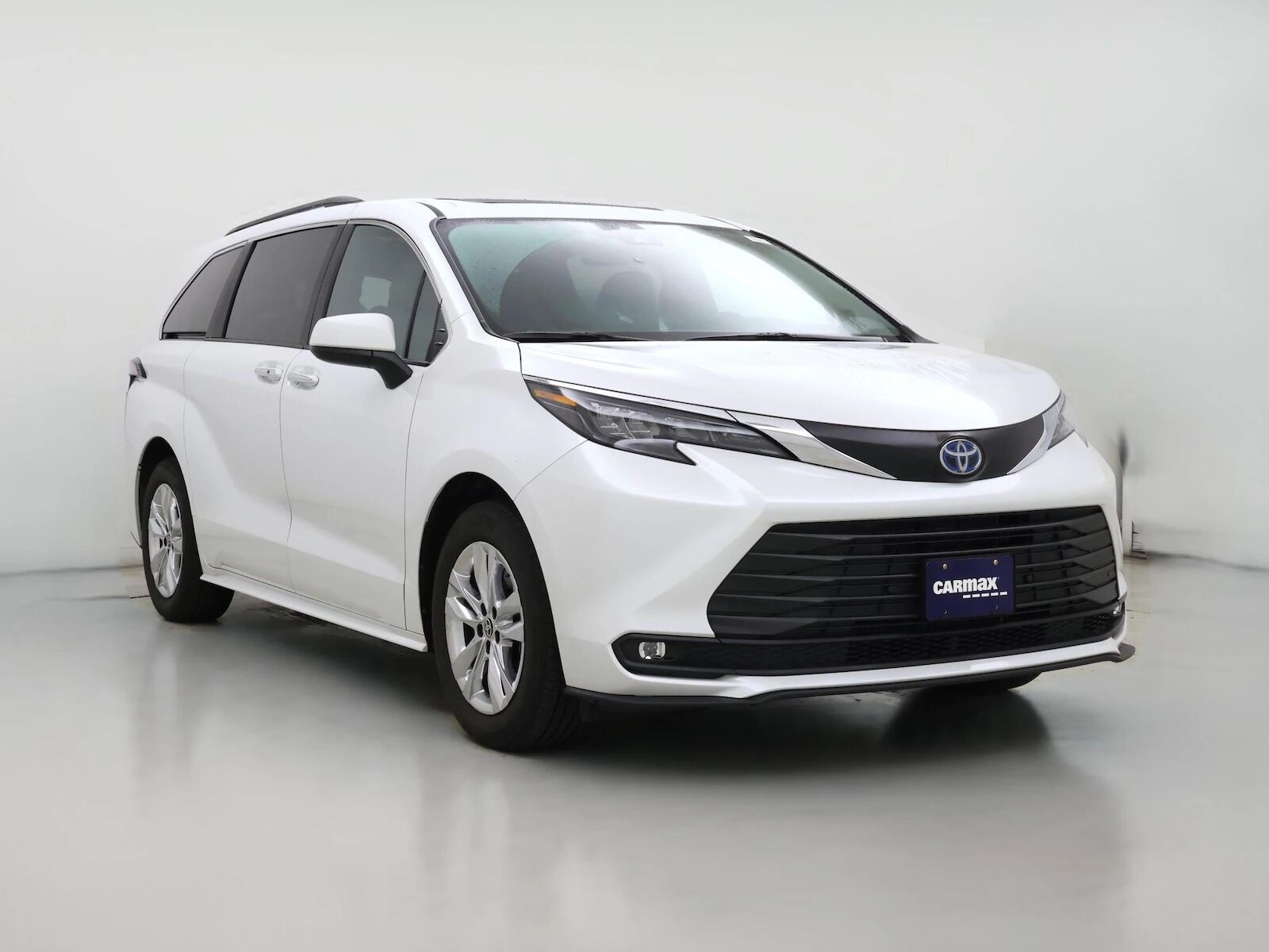 2025 TOYOTA Sienna