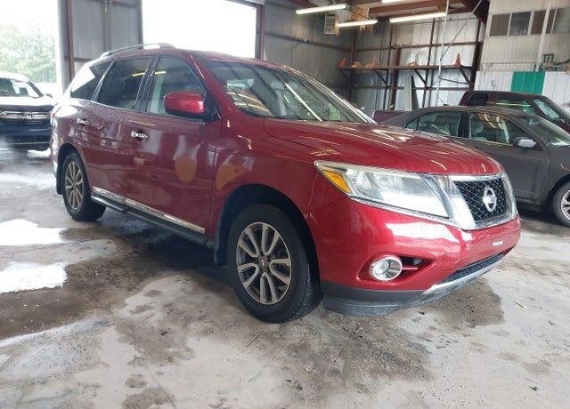 2016 NISSAN Pathfinder