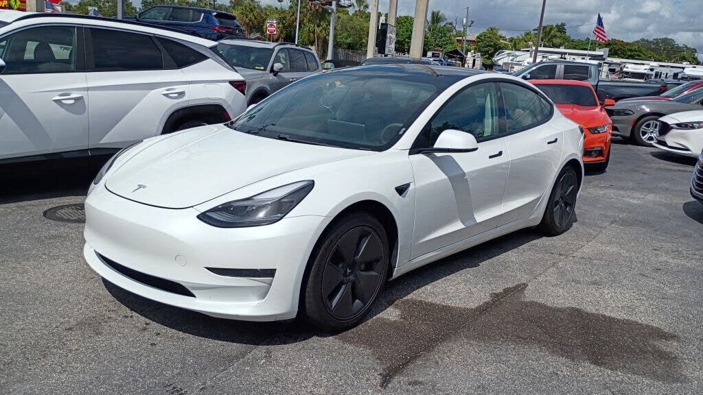 2021 TESLA Model 3